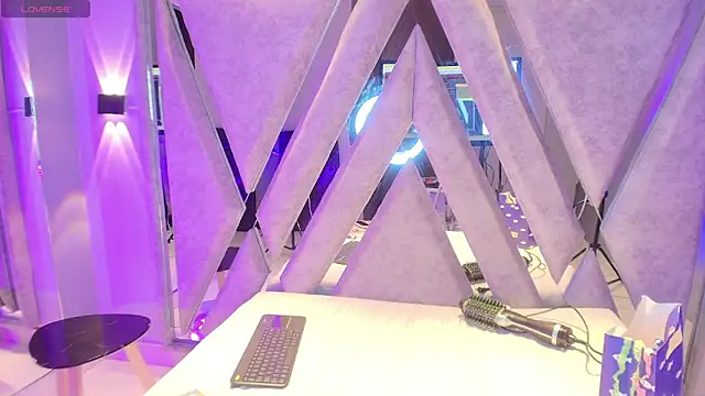 Annie9_のライブXXXチャット