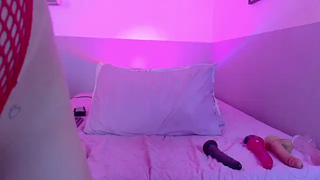 Chat XXX Live cutepetitee