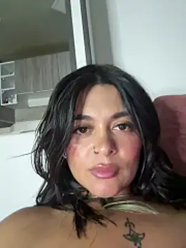 Saray_charmante's Live XXX Chat