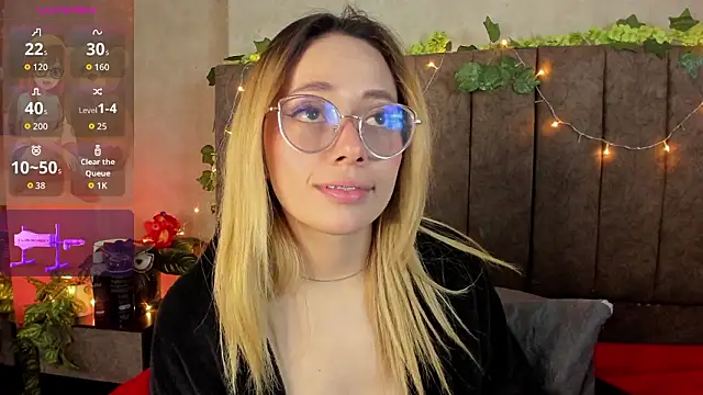 LanaMills_ 即時 XXX 聊天