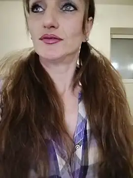 CrazyMaya39: απευθείας συνομιλία ΧΧΧ