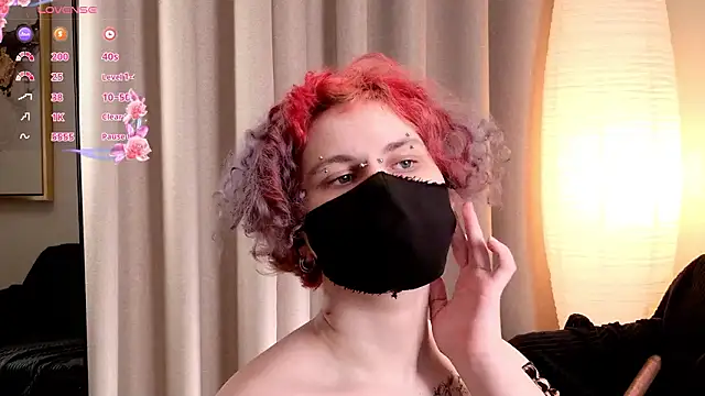 CharlotteMeNow Adlı Modelin Canlı XXX Sohbeti