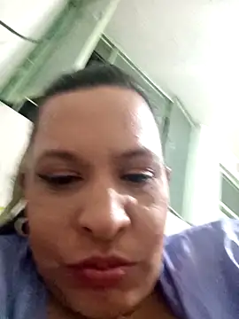 Camil4_milf_1: απευθείας συνομιλία ΧΧΧ