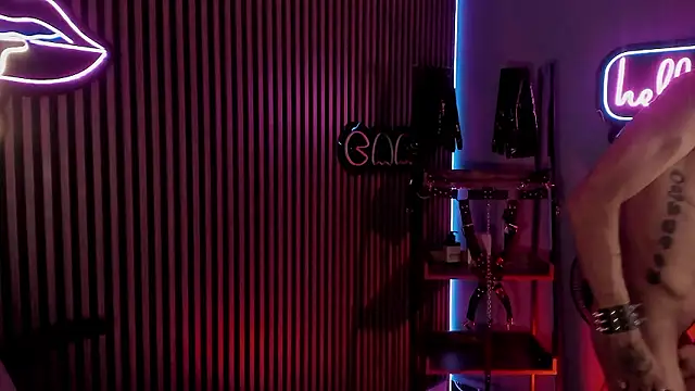 Maximoking26のライブXXXチャット