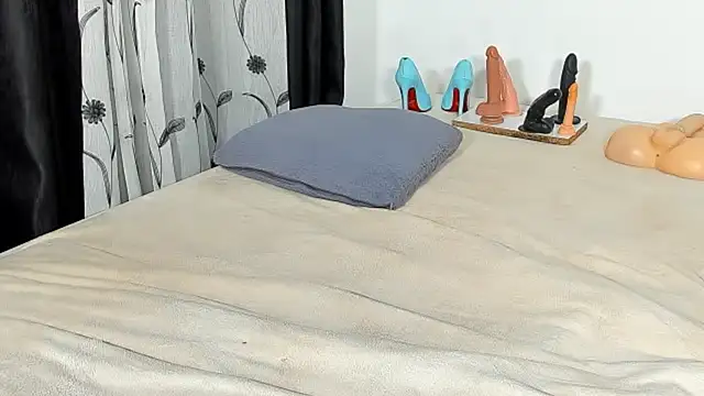 CREAMY_BUBBLEGUM লাইভ XXX চ্যাট