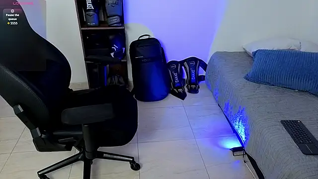 JacobKirito: απευθείας συνομιλία ΧΧΧ