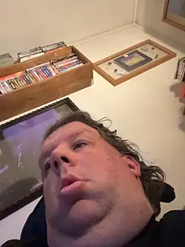 Stephanie1984: απευθείας συνομιλία ΧΧΧ