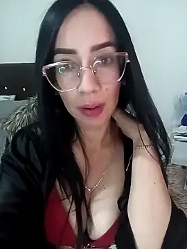 Онлайн чат XXX YaraDuartee