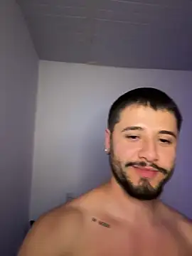 guzz_fit: απευθείας συνομιλία ΧΧΧ