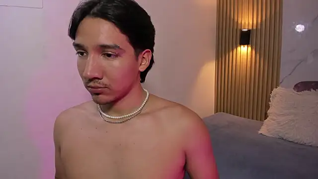 Otto_Andrew: απευθείας συνομιλία ΧΧΧ