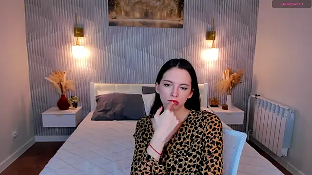 Онлайн чат XXX elise_robbie