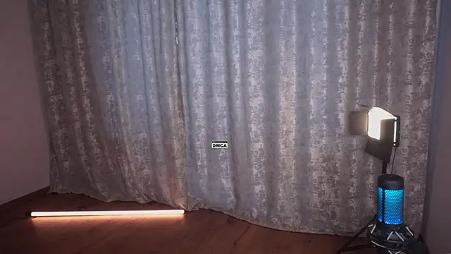 Hoot_owl_cb – Naživo XXX chat