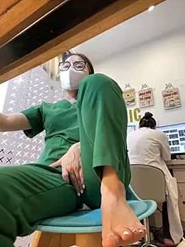 Clinic_Sexy Show in webcam