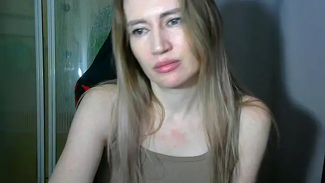 Živý XXX chat JessFoxxx