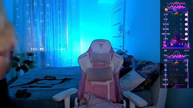 AnyaTaylor_ Live XXX-chat