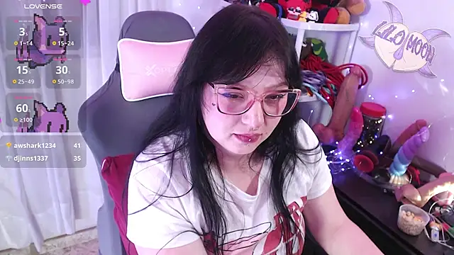 LiloMoon69 Chat XXX in diretta