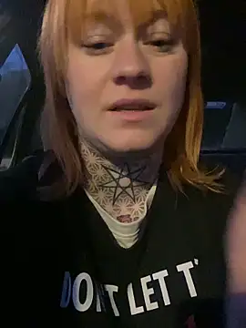 Sayuriii 即時 XXX 聊天