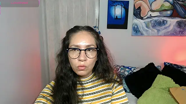 naihroby Chat XXX in diretta