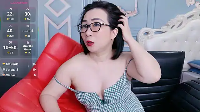 LucianaMe 即時 XXX 聊天