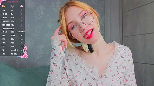 MaryAllston Live XXX Chat