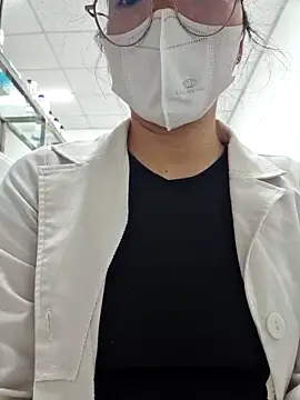 HinaLovely's Live XXX Chat