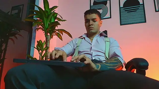 Chat XXX ao vivo de ALPHA_DOMINUS_