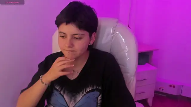 Nathaly_ds live XXX chat