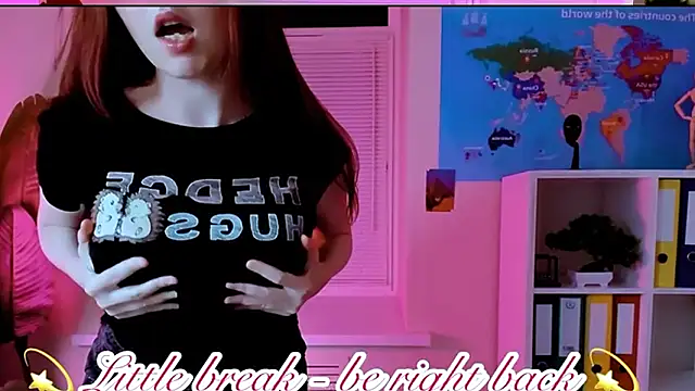 Chat XXX ao vivo de CarolGiggly