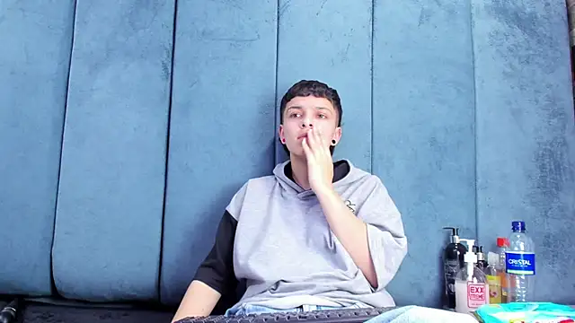 Megan_Thompson_'s Live XXX Chat