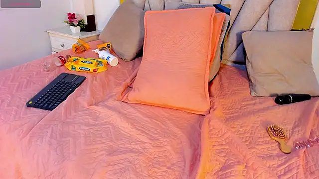 vahiolet_fuentes' Live XXX Chat