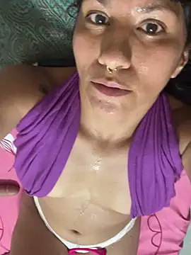 Huitaca_ Adlı Modelin Canlı XXX Sohbeti