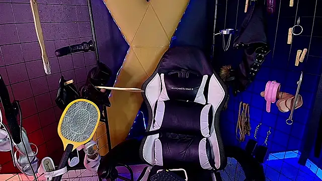 MrEbonybdsmn Live XXX chat