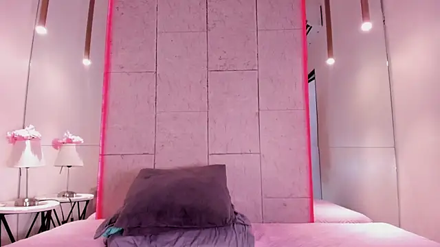 Онлайн чат XXX daphne_courtis