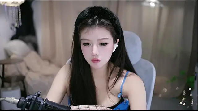 Cecily – Naživo XXX chat