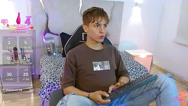 EVAN_TAYのライブXXXチャット