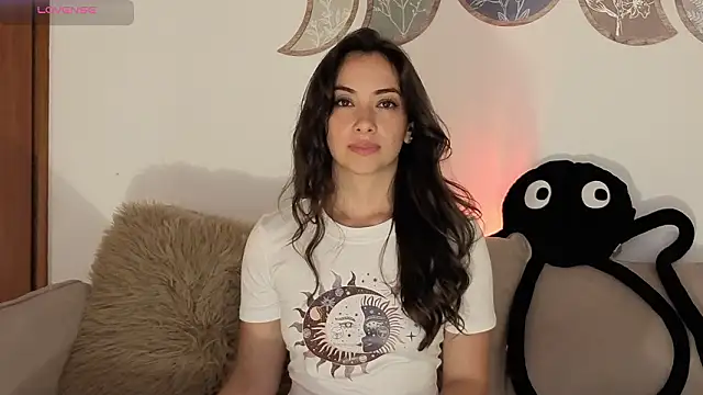 IsabellaSandoval élő XXX-chatje