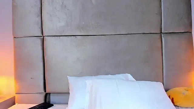 isabel_sofiaaのライブXXXチャット