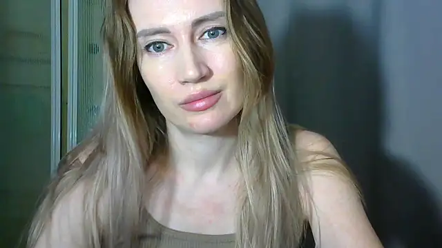 JessFoxxxのライブXXXチャット