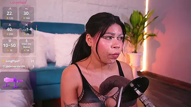 Živý XXX chat CailynBrowm