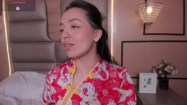 Chat XXX Live CAYLINCOLLINS