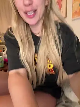 rileylovesyou Webcam Show