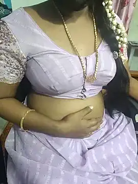 Chat XXX en directo de lolida69thamil