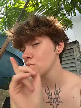 XXX chat uživo modela IceMur