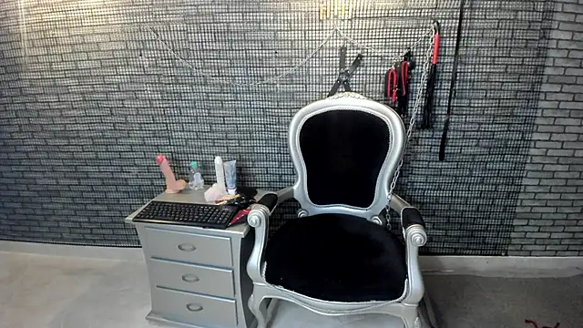 Chat XXX en directo de hillary_bigbutt