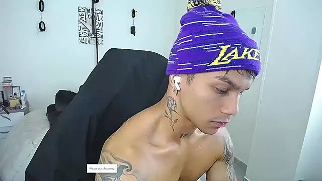 Leonard_Priceのウェブカメラショー