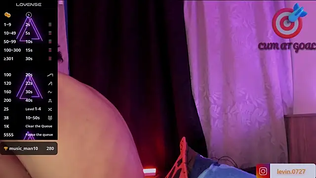 Damien_Howardのウェブカメラショー