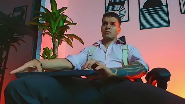 Živý XXX chat ALPHA_DOMINUS_