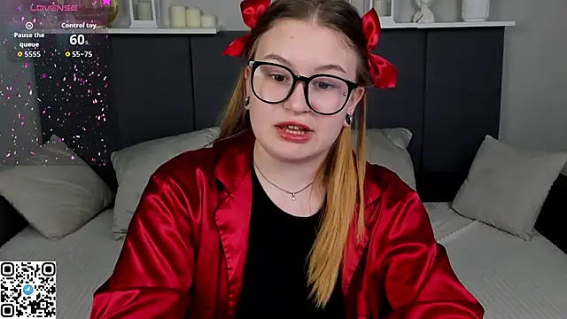 Chat XXX ao vivo de MilanaXHoney