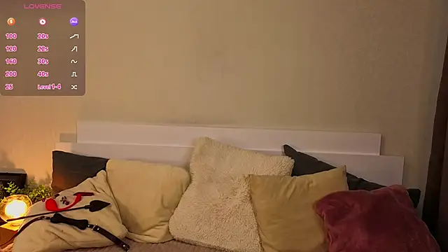 Next2Marie live XXX chat