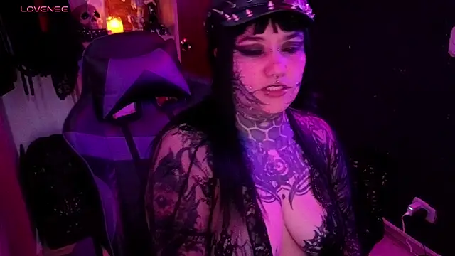 aradia_66のライブXXXチャット